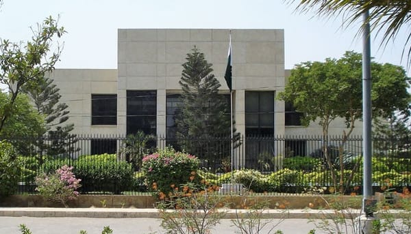SBP to Replace All Currency Notes by Year-End Following Misprint Scandal; NSPC and PSPC to Merge